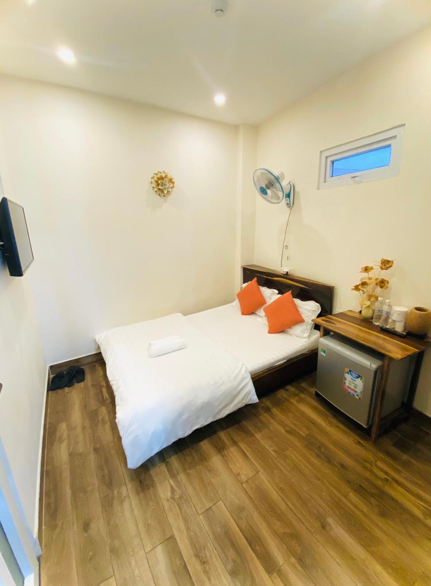 Khach San Thuy Tien Hotel Dalat Bagian luar foto