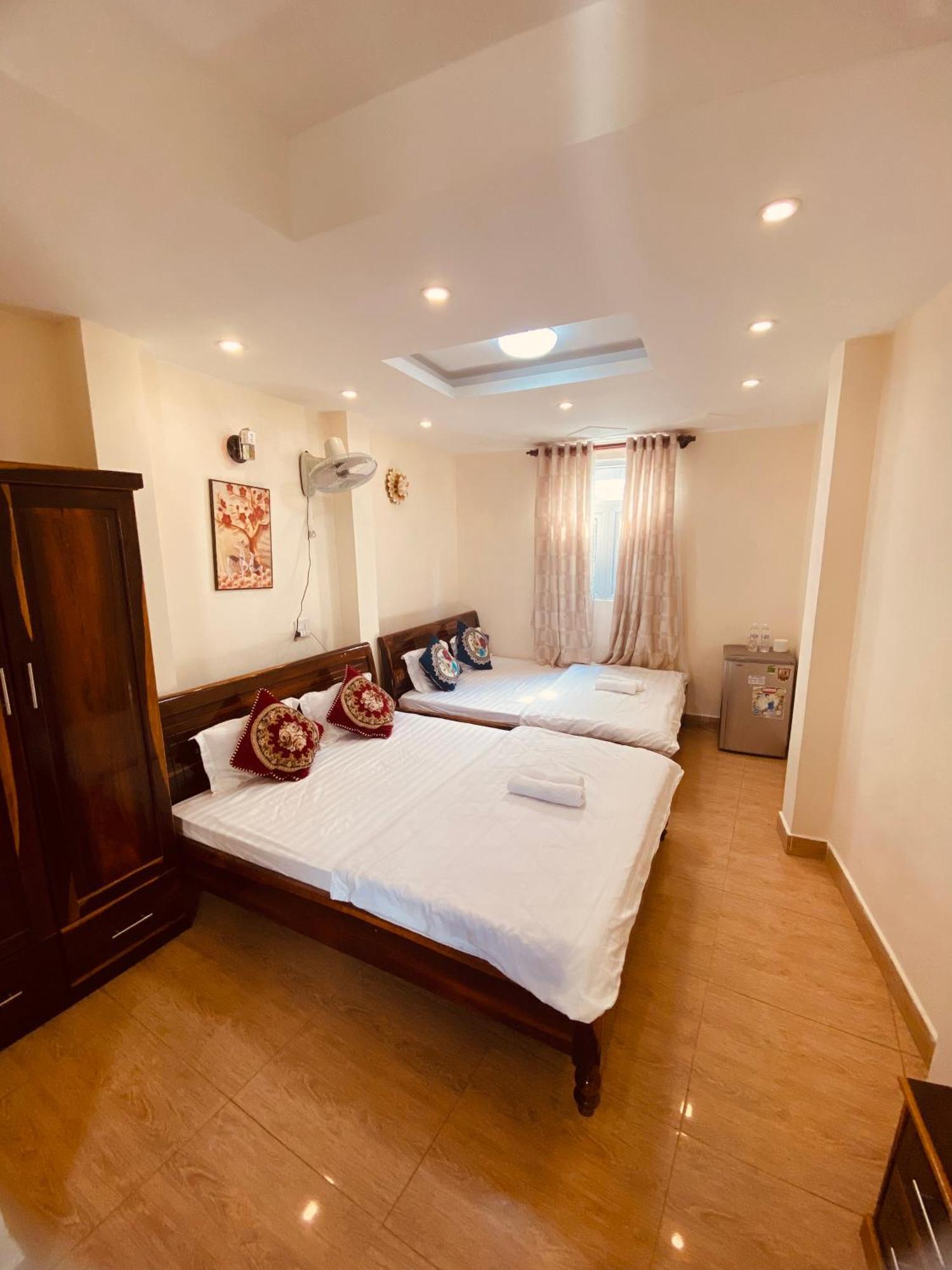 Khach San Thuy Tien Hotel Dalat Bagian luar foto